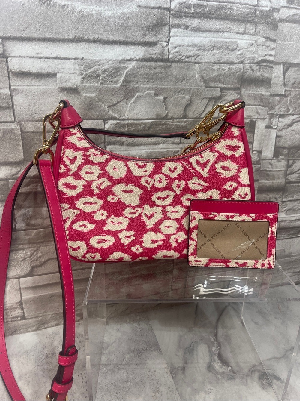 Michael Kors Pink and Cream Heart Leopard Print Crossbody & Matching Card Case - Picture 2 of 9